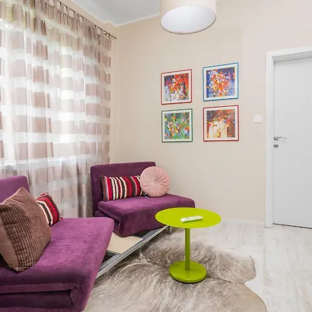 Cozy Nest Near Eagle's Bridge With Workspace By Flat Mаnager Apartment *